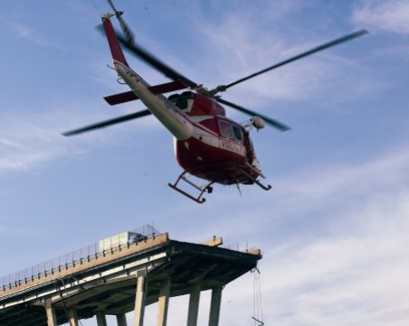 Потвърдиха  смъртта на 31 души при срутването на моста край Генуа