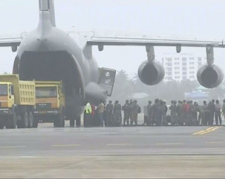 Над 100 души са загинали при наводненията в Индия