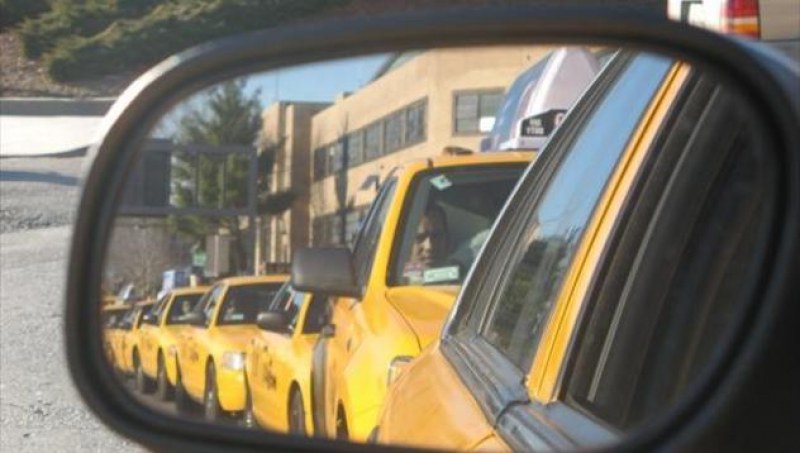 Масово таксиметрови шофьори разпространяват дрога на Слънчев бряг