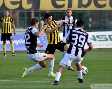 Локо води само с гол на Ботев преди 107-я сблъсък в дербито