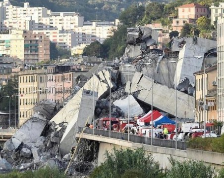 Намериха още три тела под отломките на рухналия мост в Генуа