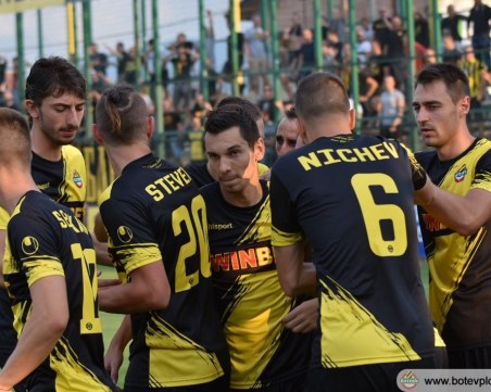 Ботев привлича бразилски защитник