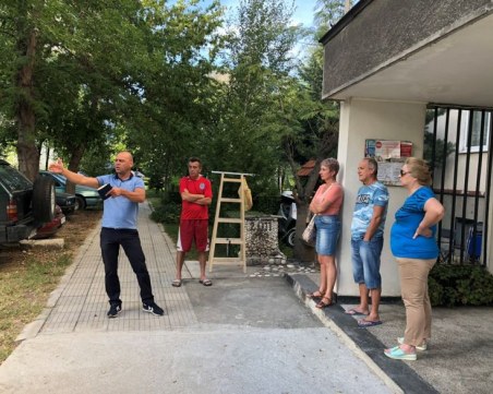 Изграждат още нови паркоместа в Тракия СНИМКИ