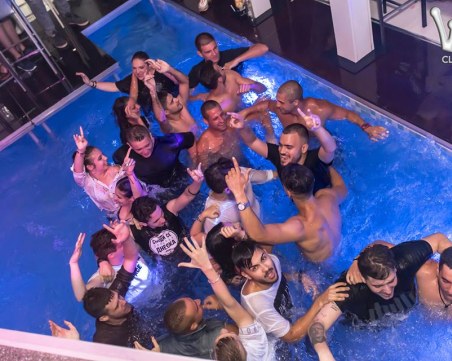 Лъчо и Тото от “СкандаУ“ подготвят най-дивото лятно парти в пловдивски клуб СНИМКИ