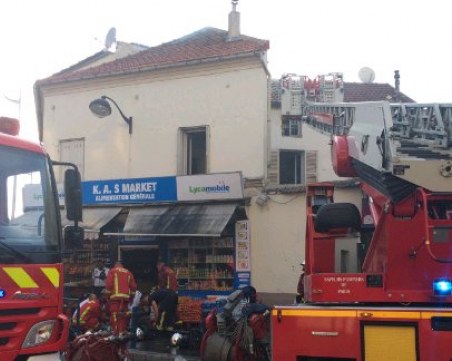 Пожар избухна в Париж, седем души са тежко пострадали ВИДЕО