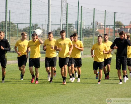 Ботев играе контрола с Марица утре