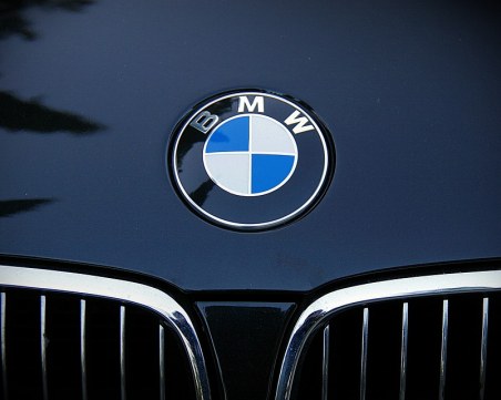 Германци решиха да живеят в България, часове след като пристигнаха им откраднаха колата