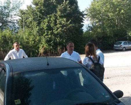 Общината влезе във владение на стадион “Векта“ СНИМКИ