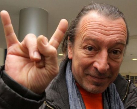 Взимаме си последно сбогом днес с басиста на ФСБ
