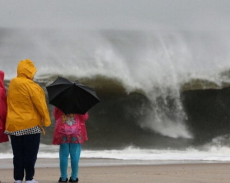 Хавай се готви за един от най-силните урагани, минавали през страната