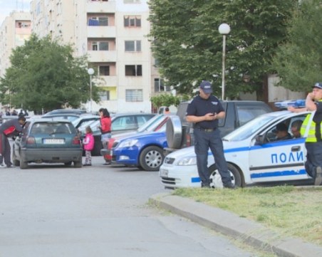 Отново екшън на Влас! Криминално проявен удари с метален прът в главата свой колега и го обра