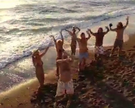 Рачков и Маги Халваджиян заедно на самотен остров ВИДЕО