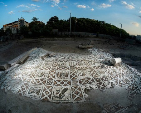 Нови технологии в един от най-големите археологически обекти в Пловдив СНИМКИ