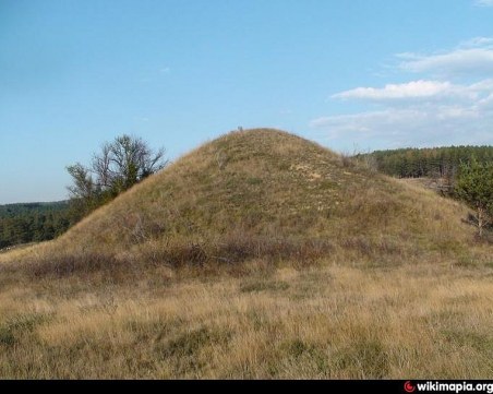 Тракийски вожд със златен венец е погребан край Брезово