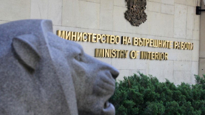 Заради войната по пътищата - спешна среща в МВР