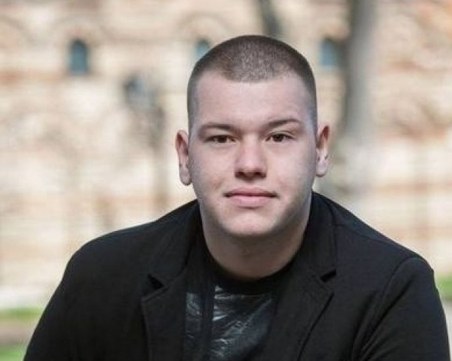 Тодор, който нападна незрящи туристи в Несебър, застава пред съда