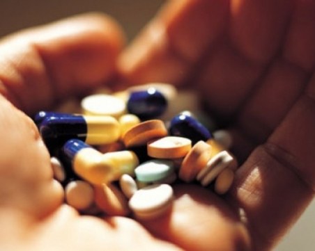 Жена се нагълта с хапчета край Пловдив, спасиха я по чудо