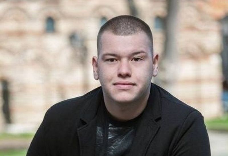 Тодор, който нападна незрящи туристи в Несебър, застава пред съда