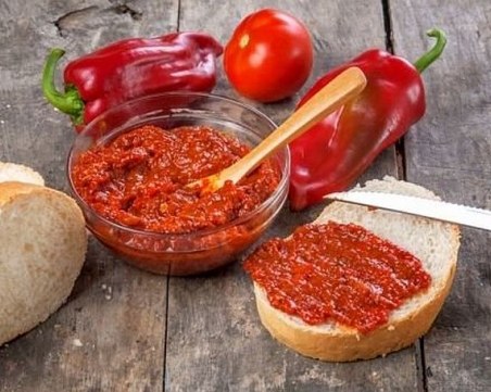 9 рецепти за домашна лютеница и кьопоолу