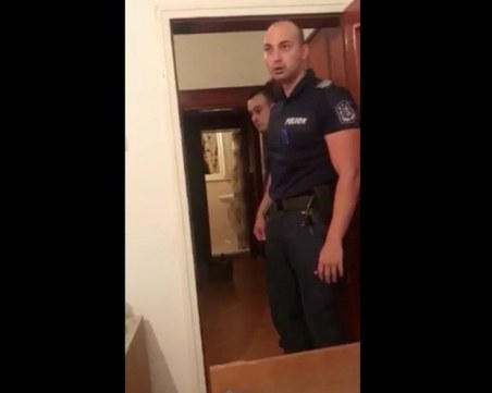 Скандално поведение на полицай предизвика вълна от недоволство в социалните мрежи ВИДЕО