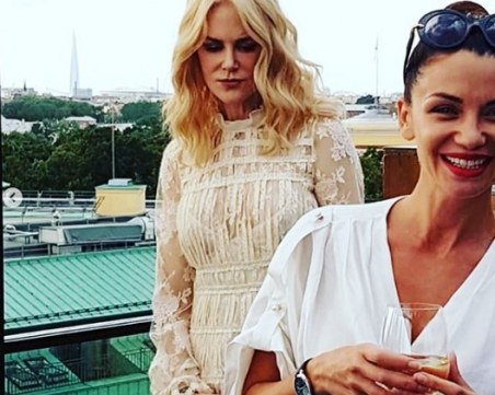 Диляна Попова пие вино с Никол Кидман в Санкт Петербург СНИМКИ