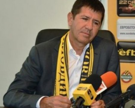 Има сделка! Ботев вече официално е на Георги Самуилов