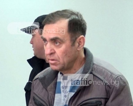 Освобождават предсрочно кмета насилник Иван Евстатиев