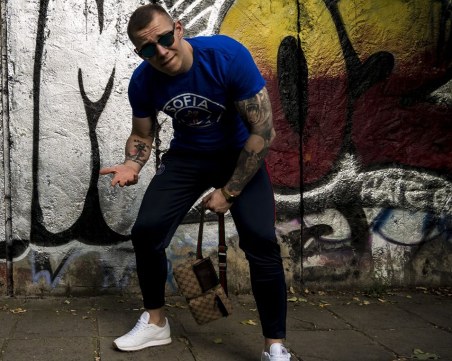 Тази вечер сцената на W Club ще “запали“ рап звездата Fyre, подготвя луд купон