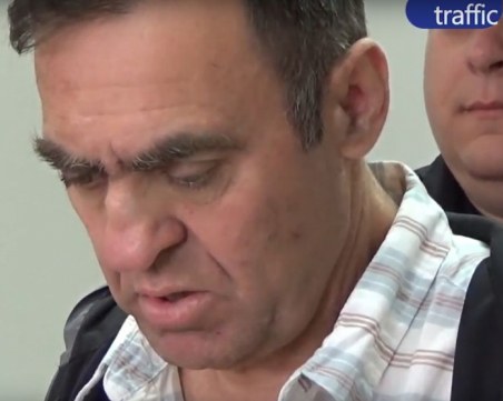 Кметът насилник Иван Евстатиев вече е на свобода