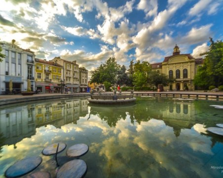 Радваме се още малко на жегата, после - дъжд