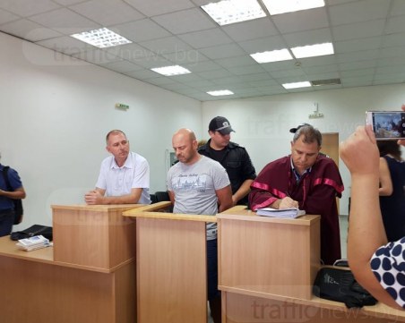 Собственикът на базата за тютюн в Калугерово не се призна за виновен