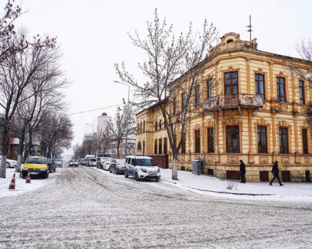 Заваля в разгара на туристическия сезон в турския град Карс