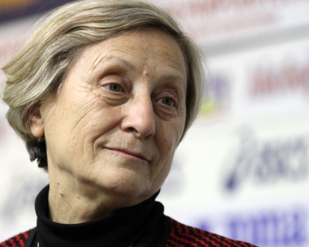 Нешка Робева подаде оставка като треньор