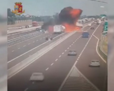 Пострадалите при взрива в Болоня българчета се прибраха ВИДЕО