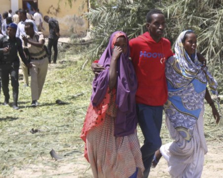 Атентат в Сомалия! Срути се училище, има жертви