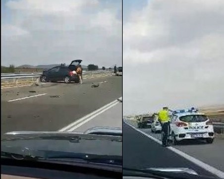 Млада шофьорка се заби в BMW на магистрала Тракия ВИДЕО