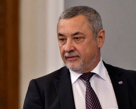 НФСБ казва с декларация остава ли във властта