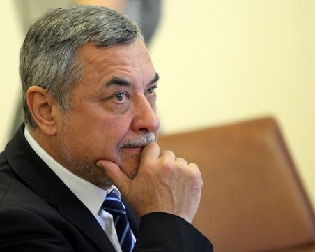 Партията на Валери Симеонов решава дали да остане в правителството