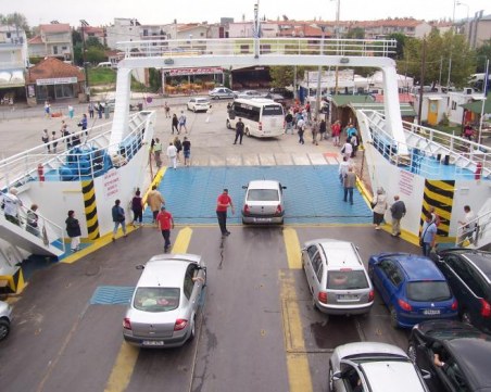 Хиляди български туристи останаха блокирани на гръцки острови