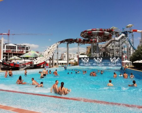 Акваленд-Пловдив изпраща лятото с промоционални цени