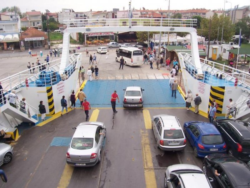 Хиляди български туристи останаха блокирани на гръцки острови