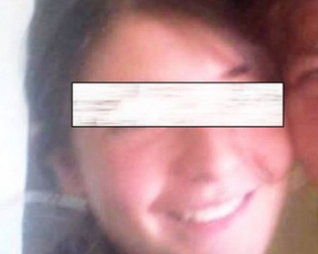 Почетоха паметта на 15-годишната Ани, убита от охранител на пешеходна пътека СНИМКА и ВИДЕО