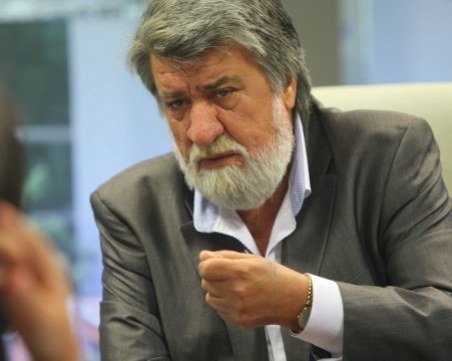 Рашидов към Нинова: Колко струваше на данъкоплатците снимката с Горан Брегович