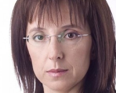 Шефката на съветниците: 6 септември е символ на вярата ни в собствените сили