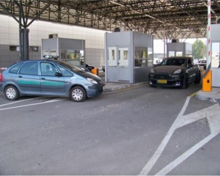 Издирвано от холандските власти Порше е задържано у нас