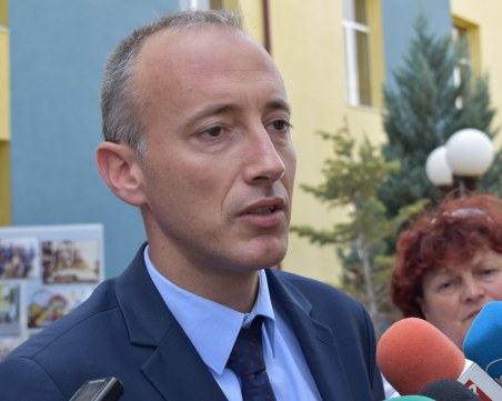 Мнозинството отпаднали ученици от българските училища са заминали за чужбина ВИДЕО