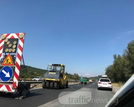 Затвориха едното платно на магистрала Тракия, движението е затруднено! СНИМКИ