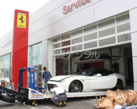 Изпратиха за рециклиране 50 лъскави ферарита