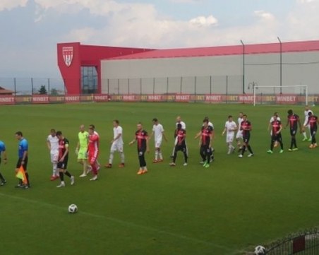 Локомотив и Царско село завършиха наравно в контрола