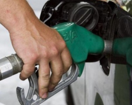 Пловдив е на трето място по най-евтини горива! Плащаме най-скъпия дизел от три години насам